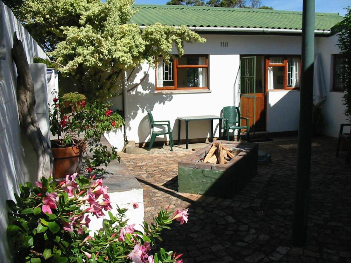 Snails' End Cottage Hermanus Exterior photo
